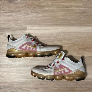 Nike Air VaporMax 2019 Chinese New Year Mens Size 10.5 White Gold Running Shoes